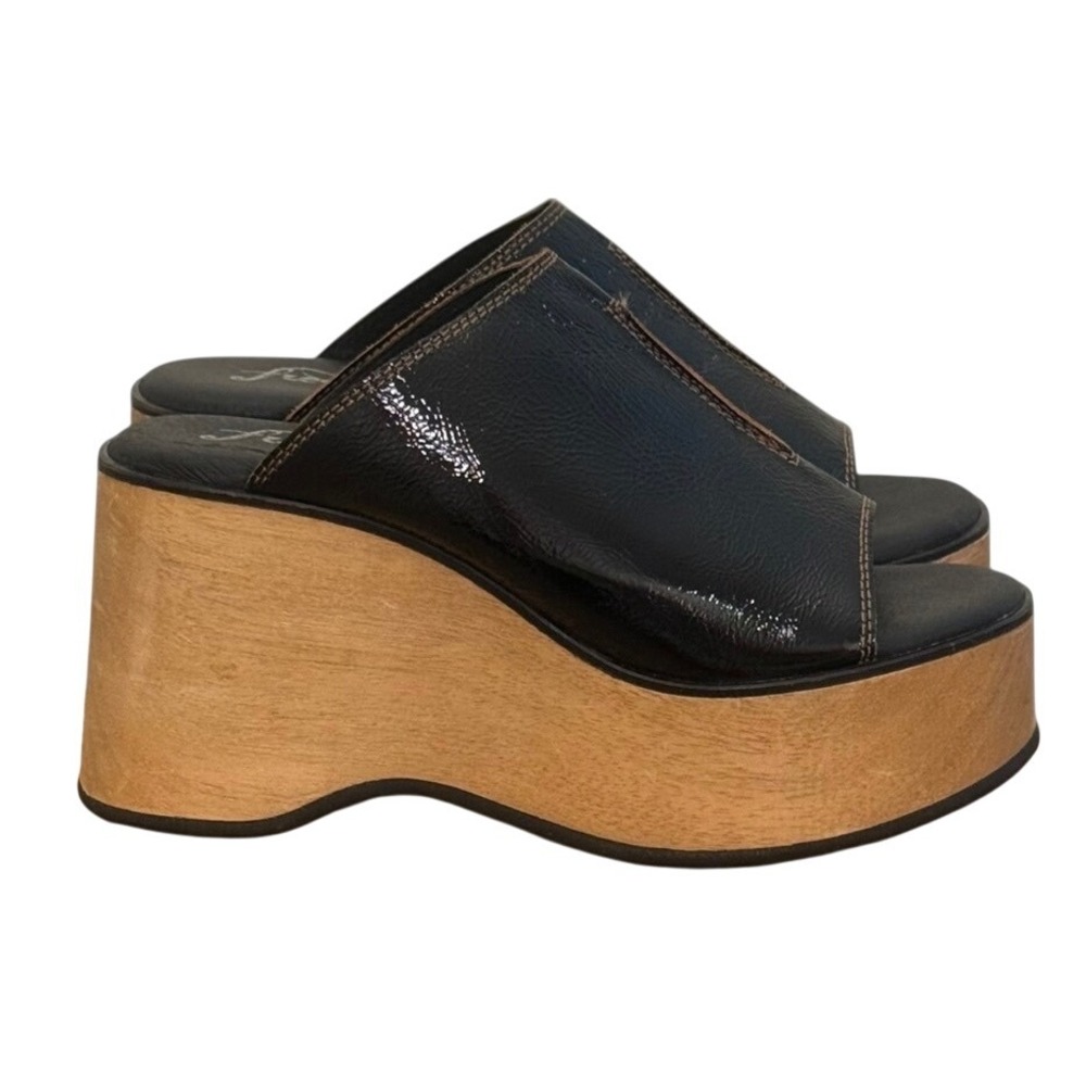 FREE PEOPLE Black Gabriela Wooden Platform Wedge Clogs Size 39 - Picture 4 of 8